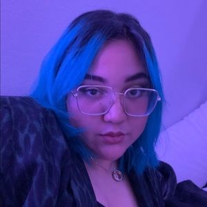 Meet your Posher, Razwa